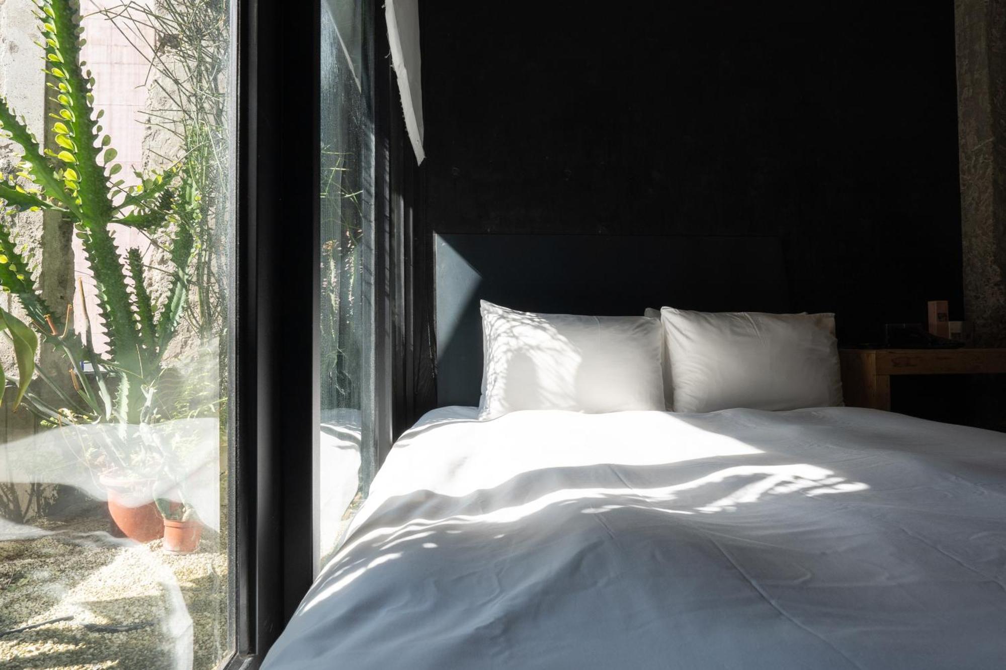 Sof Hotel Тайчжун Экстерьер фото